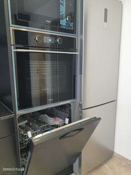 Apartamento moderno e elegante, com excelente localização em Chaves - Grande imagem: 3/11