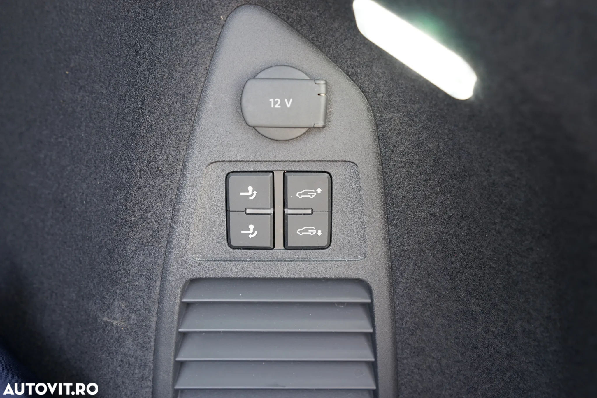 Volkswagen Touareg V6 TDI Elegance - 34