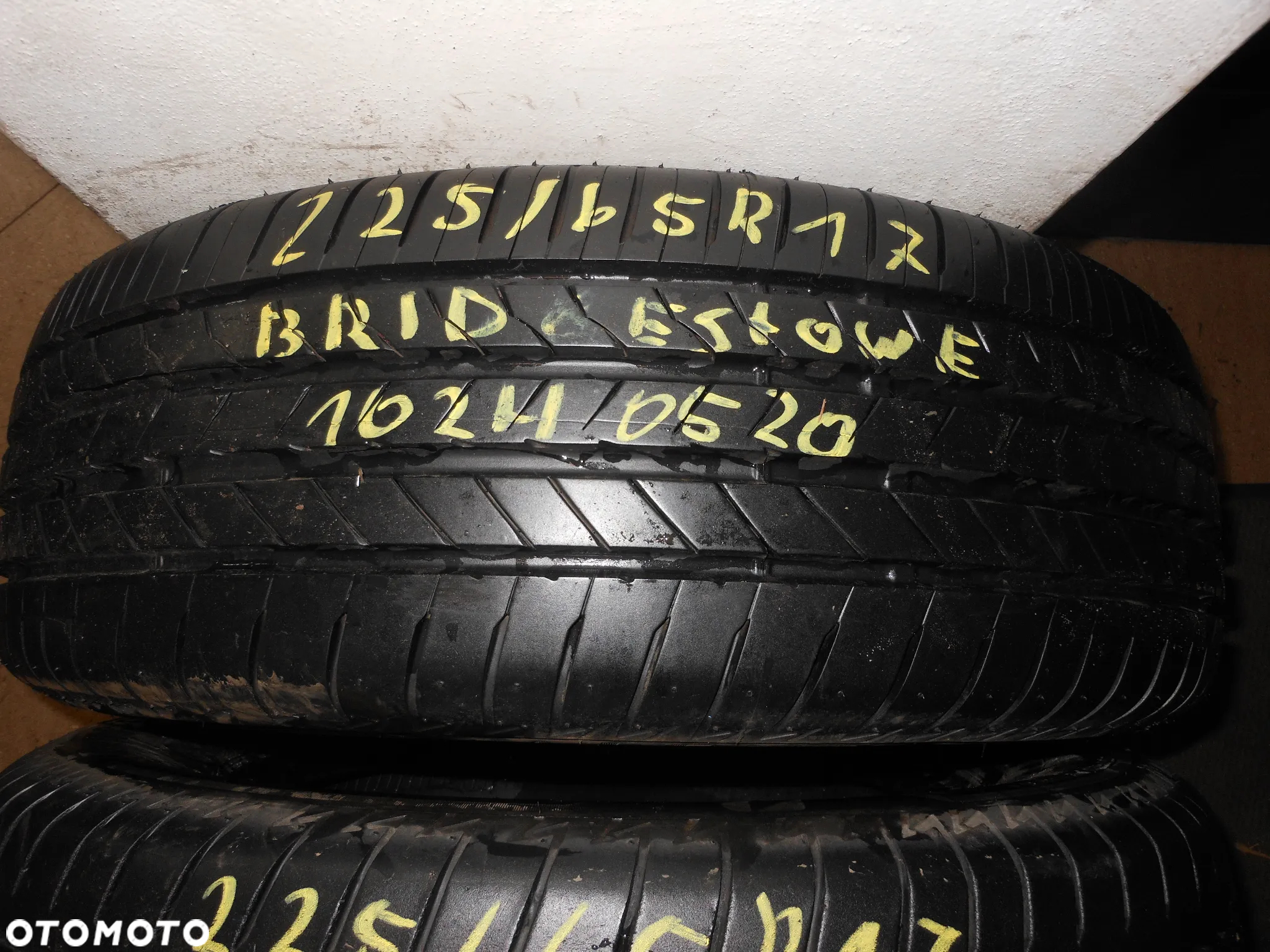Opony 225/65r17 bridgestone alenza 001 7mm lato para - 2