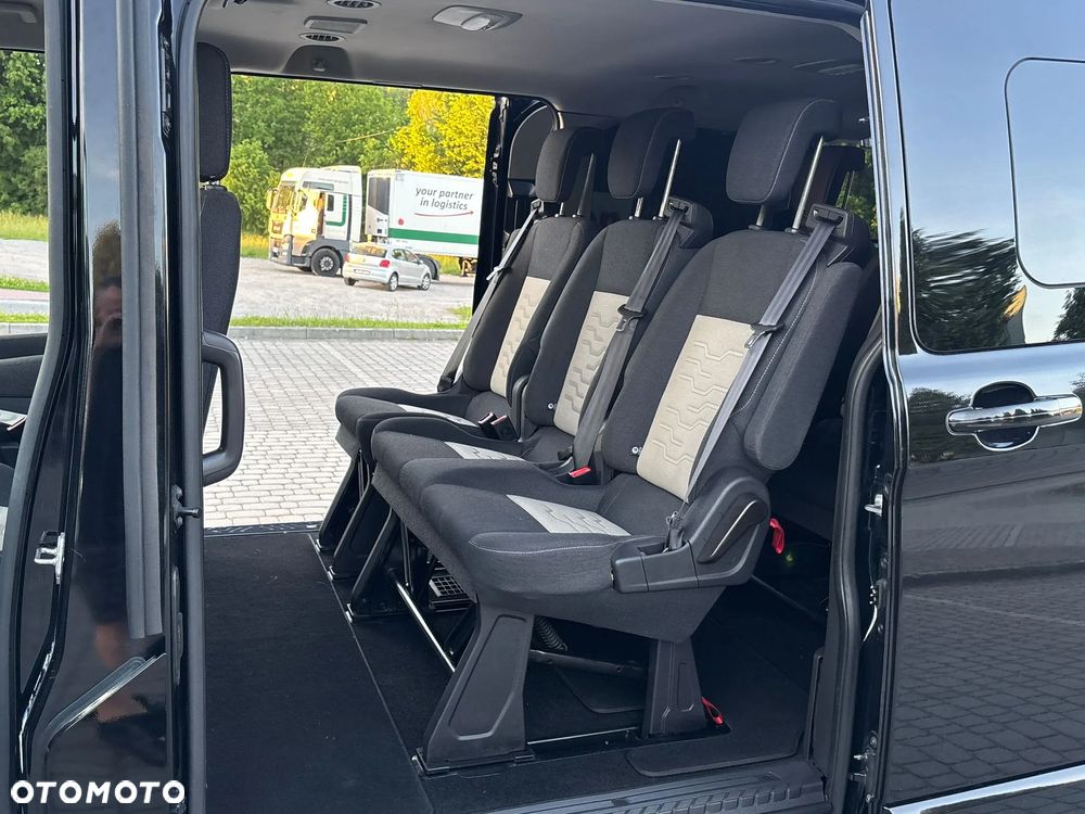 Ford Tourneo Custom 2.0 EcoBlue L2 Titanium - 22