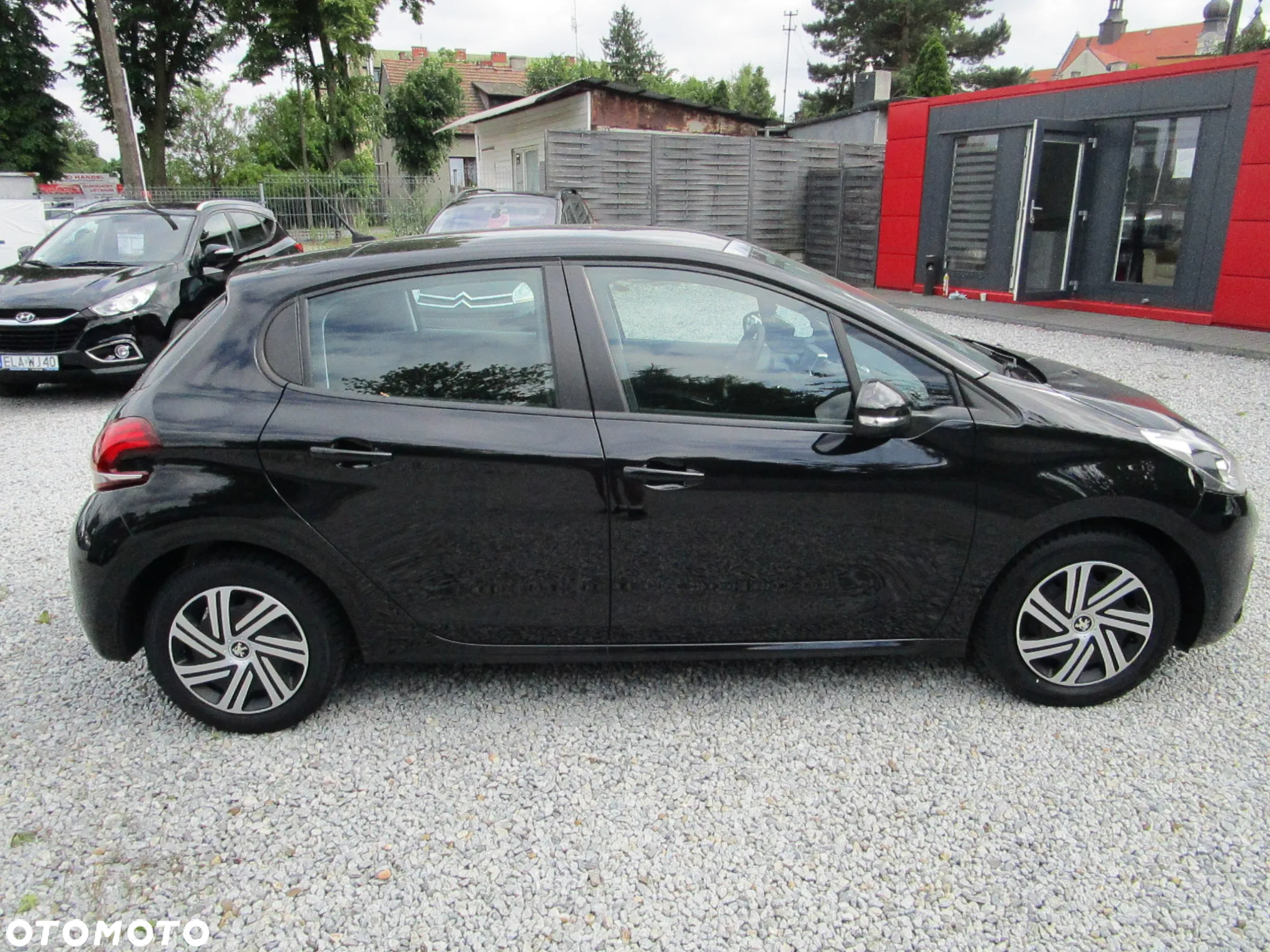 Peugeot 208 1.2 PureTech Active - 10