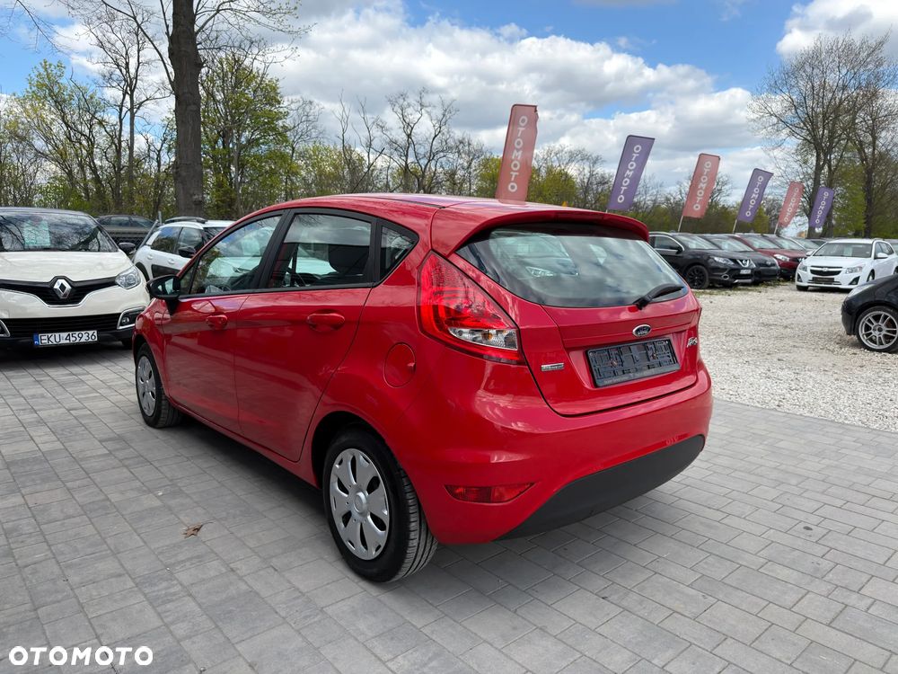 Ford Fiesta 1.6 TDCi Titanium - 4