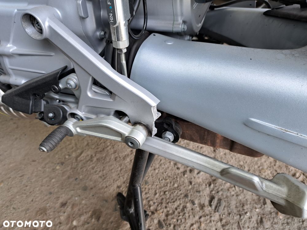 Moto Guzzi Stelvio - 20