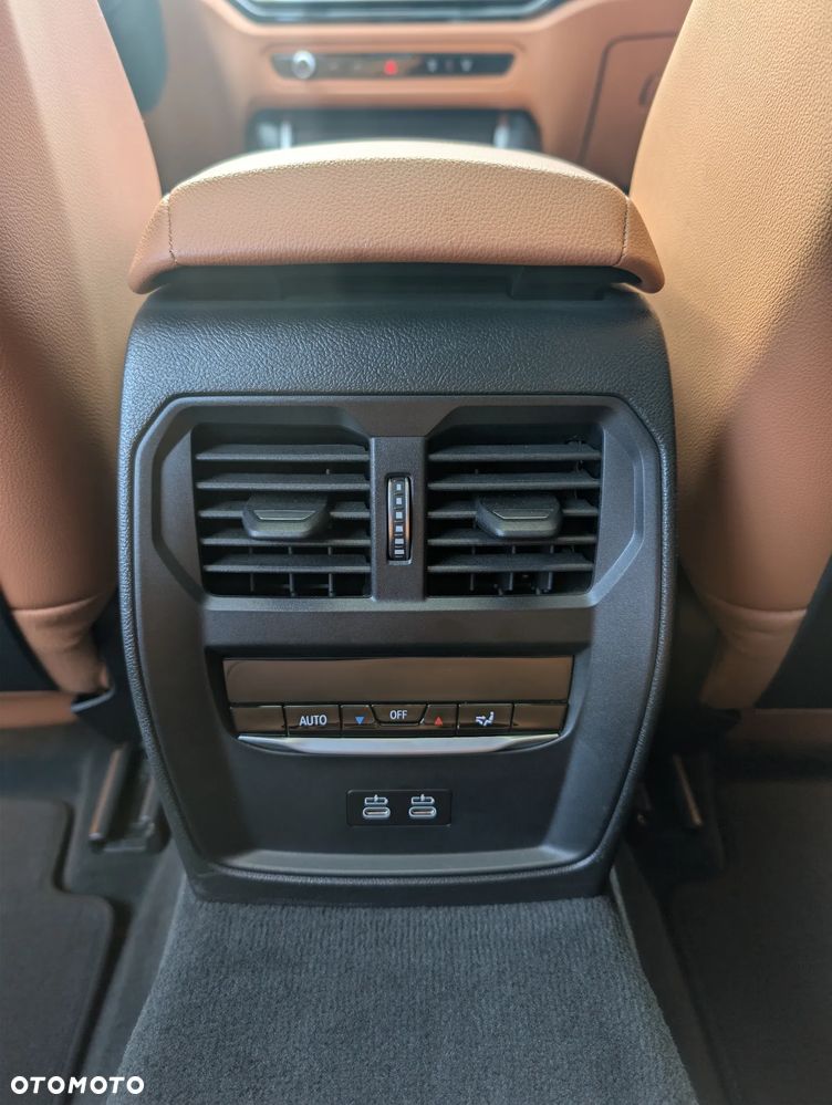 BMW Seria 3 - 13