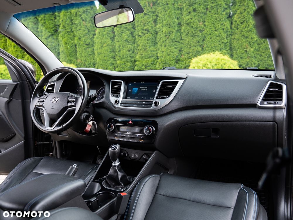 Hyundai Tucson 1.7 CRDI BlueDrive Style 2WD - 40