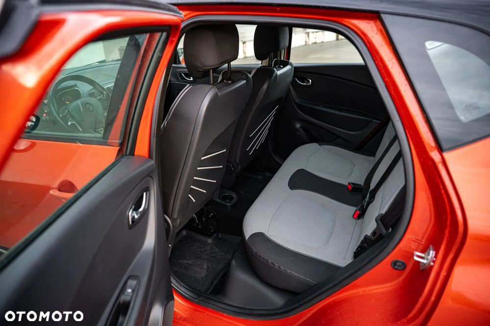 Renault Captur - 16