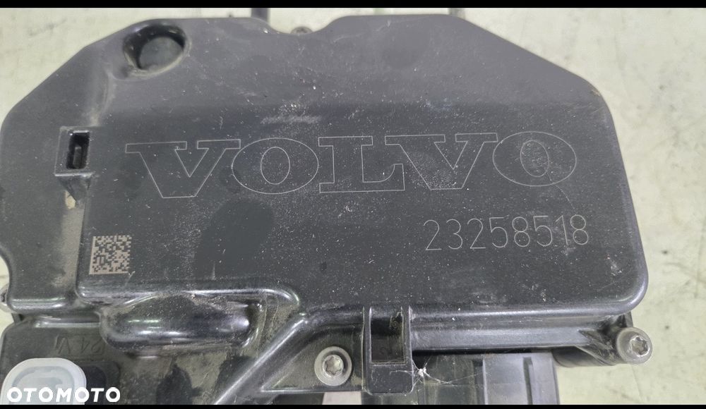 pompa adblue moduł ad blue volvo fh4 23258518 0444062018 - 3