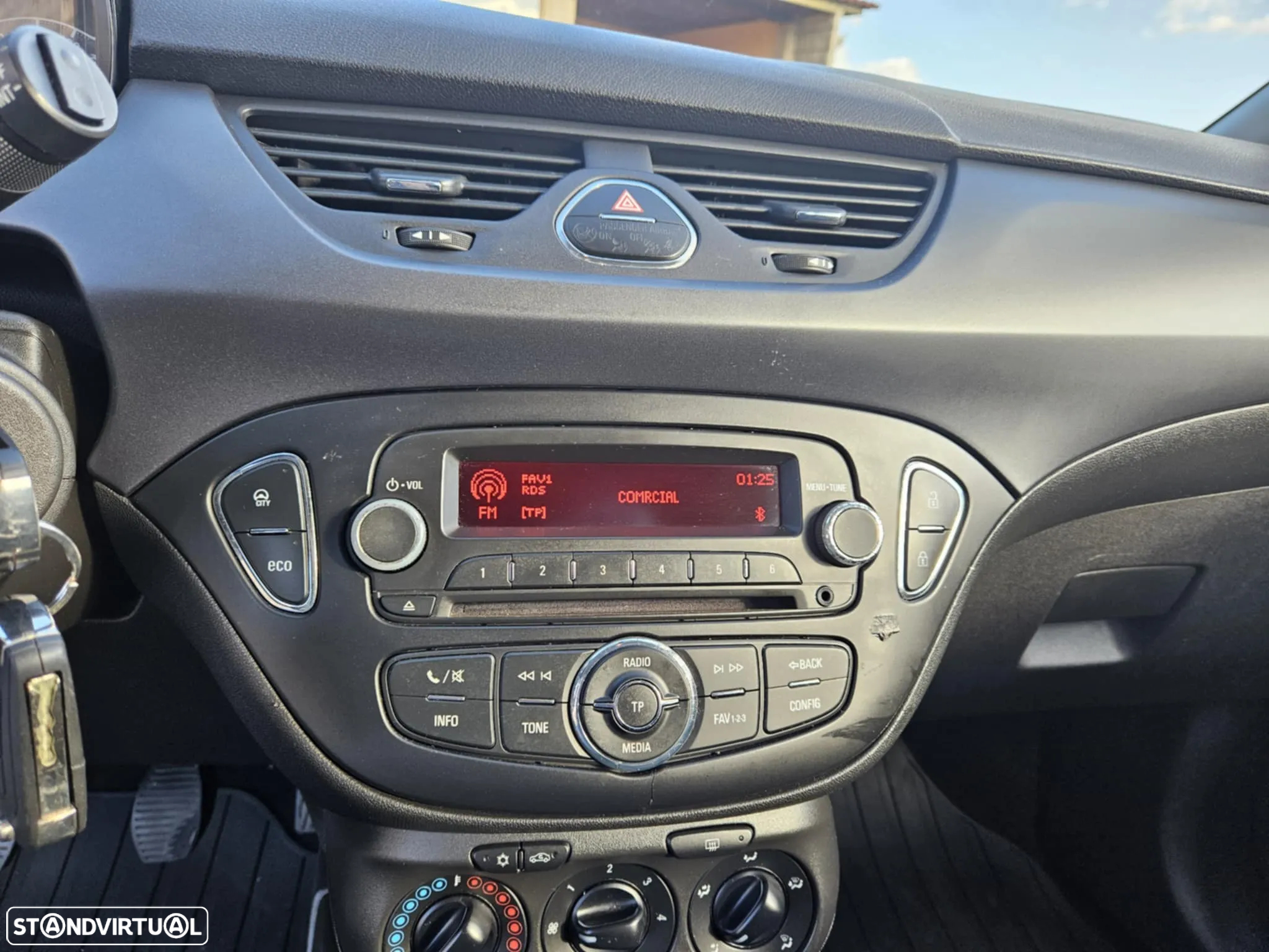 Opel CORSA VAN - 15