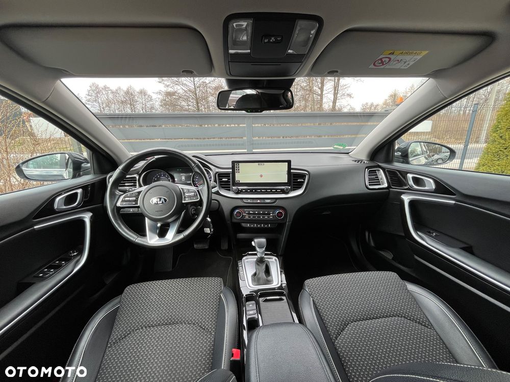Kia XCeed 1.4 T-GDI OPF DCT7 PLATINUM EDITION - 25