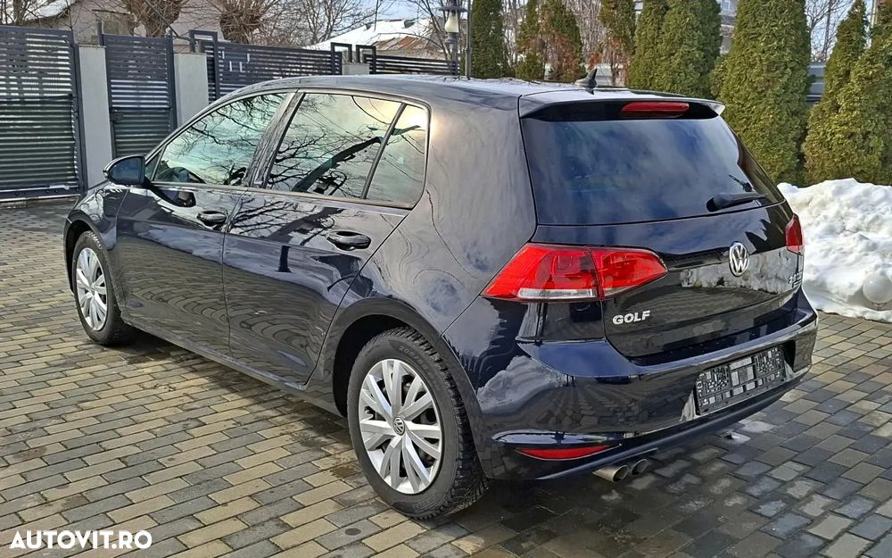 Volkswagen Golf 2.0 TDI BlueMotion Technology DSG Allstar - 7
