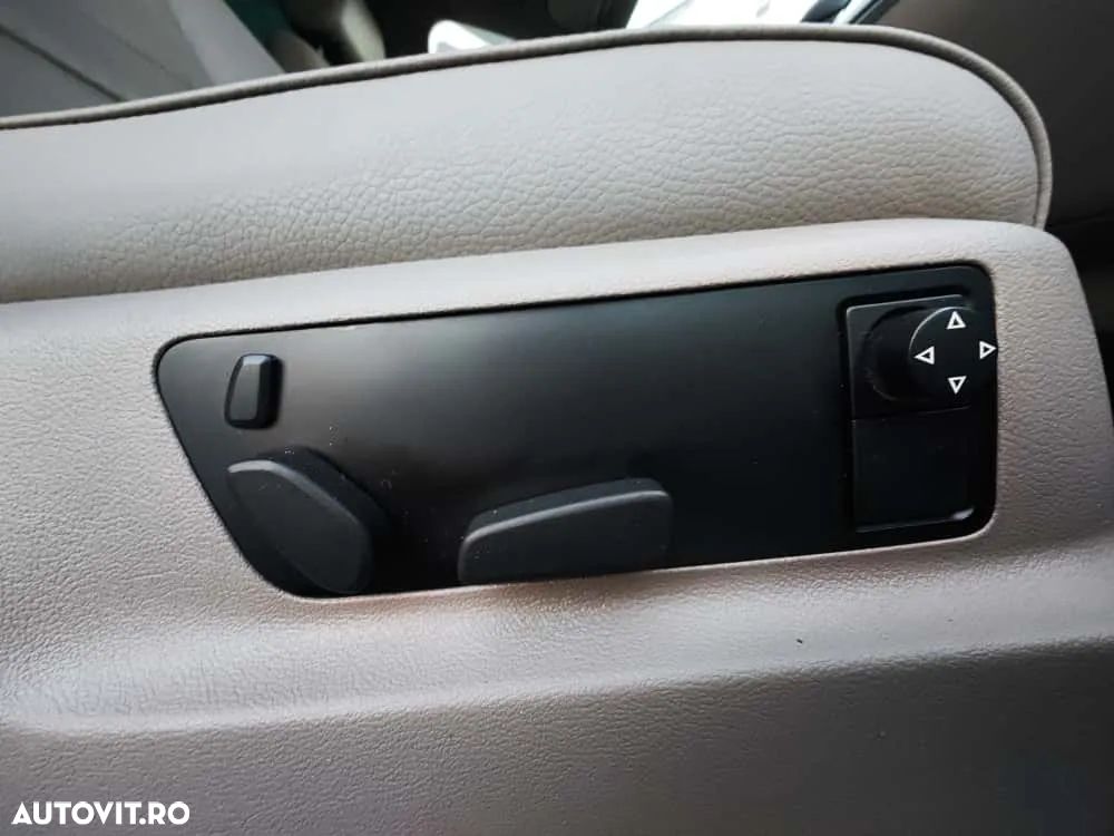 Volkswagen Touareg - 10