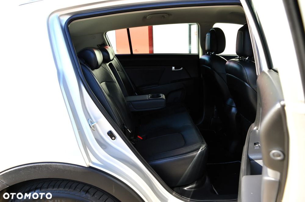 Kia Sportage 1.7 CRDI XL 2WD - 12