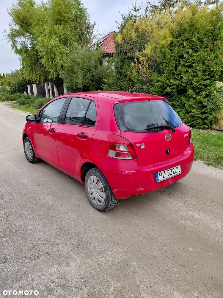 Toyota Yaris - 3