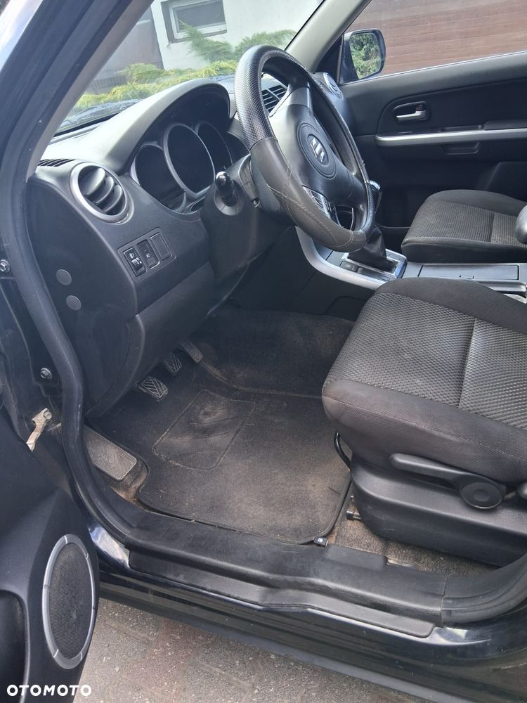 Suzuki Grand Vitara 1.9 DDiS X30 - 6