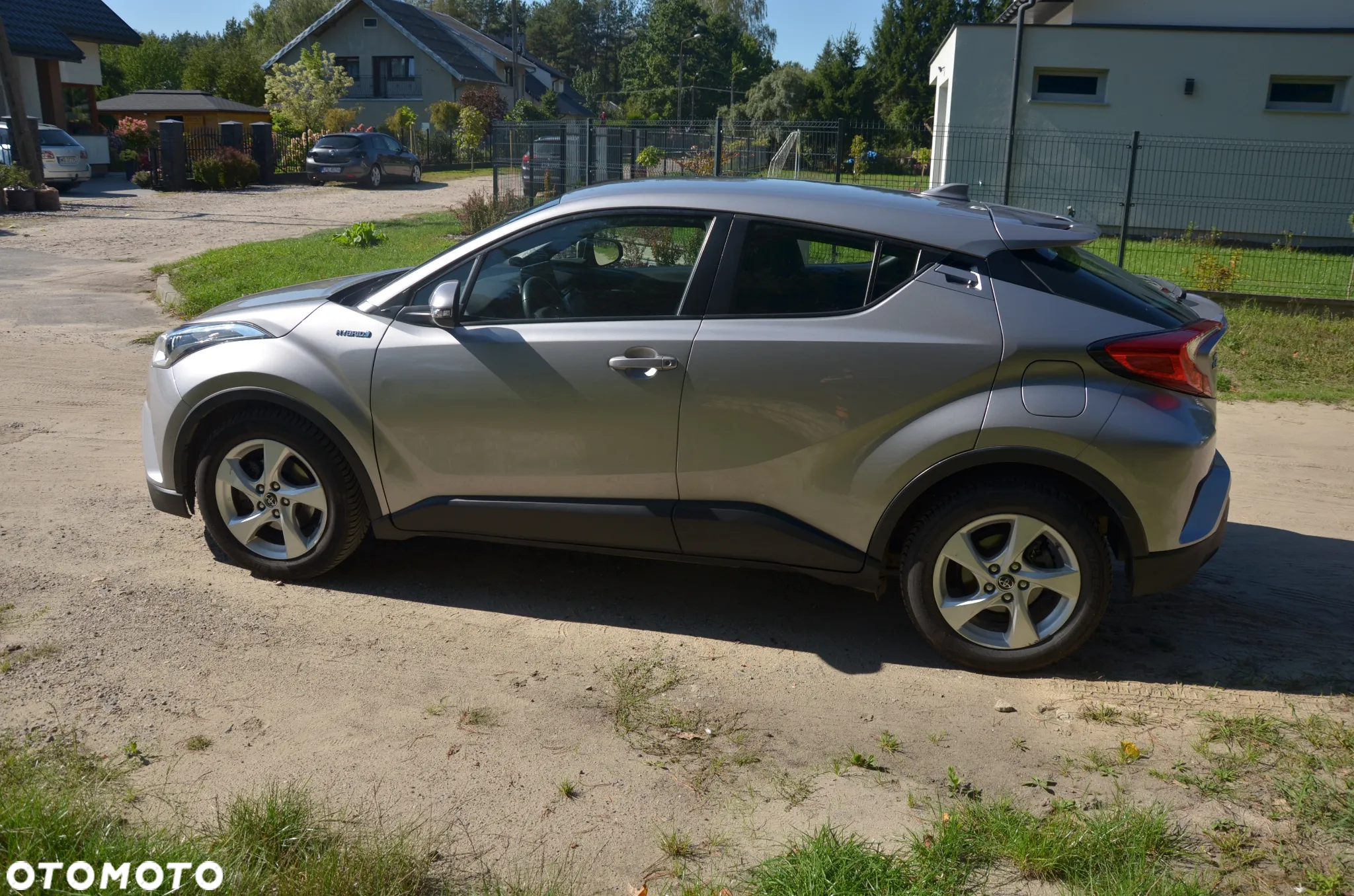 Toyota C-HR - 26