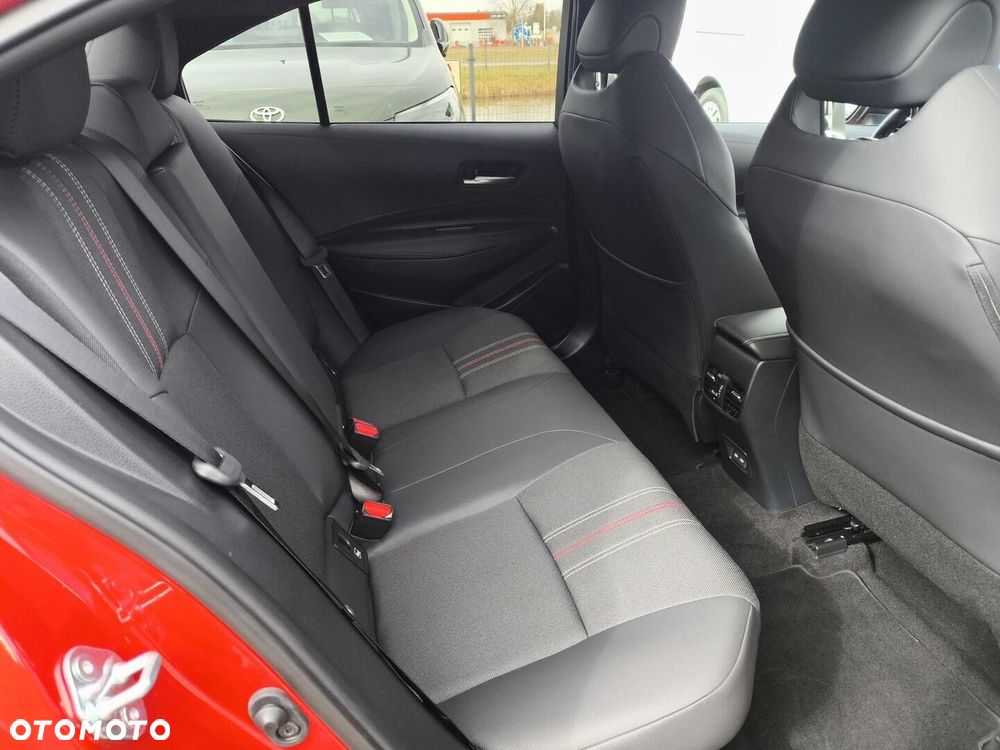 Toyota Corolla 1.8 Hybrid GR Sport Dynamic - 26