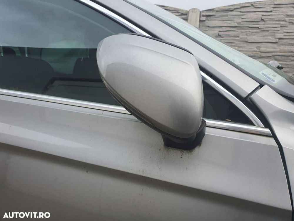 OGLINDA VW PASSAT B8 D. RABATABILA - 1