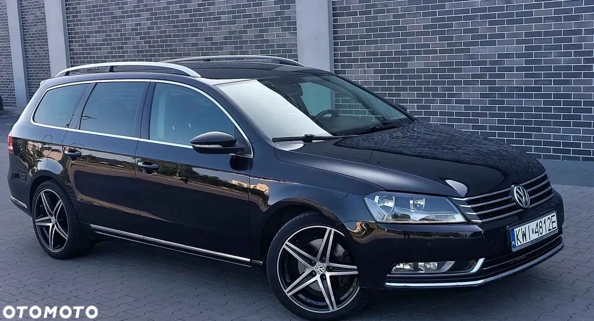 Volkswagen Passat - 4