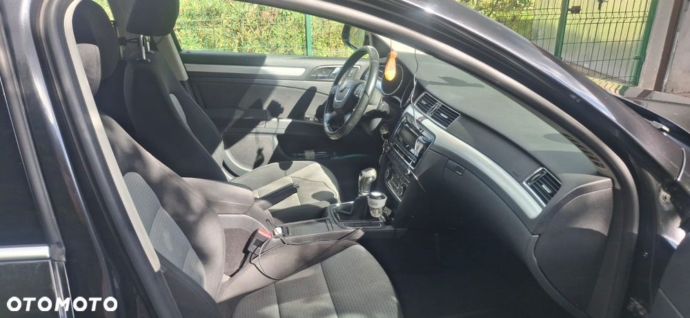Skoda Superb 1.6 TDI Ambition - 13