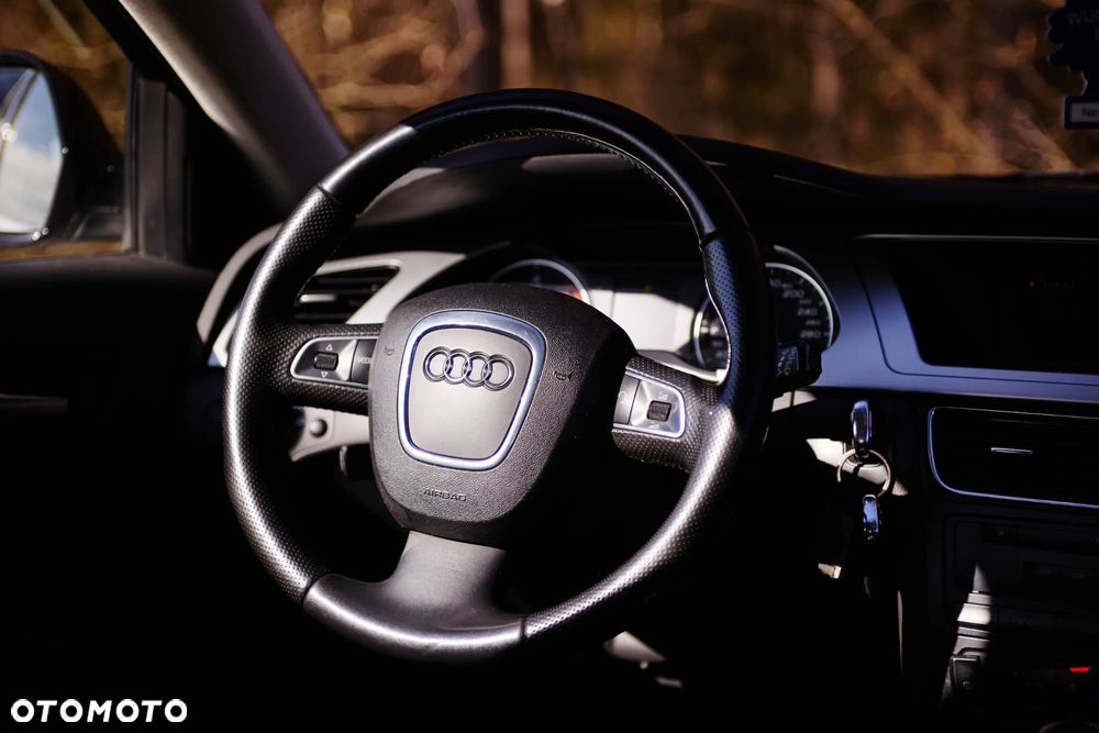 Audi A4 Avant 2.0 TDI DPF quattro Attraction - 21