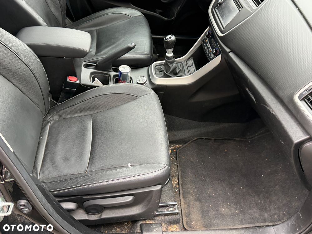 Suzuki SX4 S-Cross 1.6 DDiS 4x4 limited+ - 9
