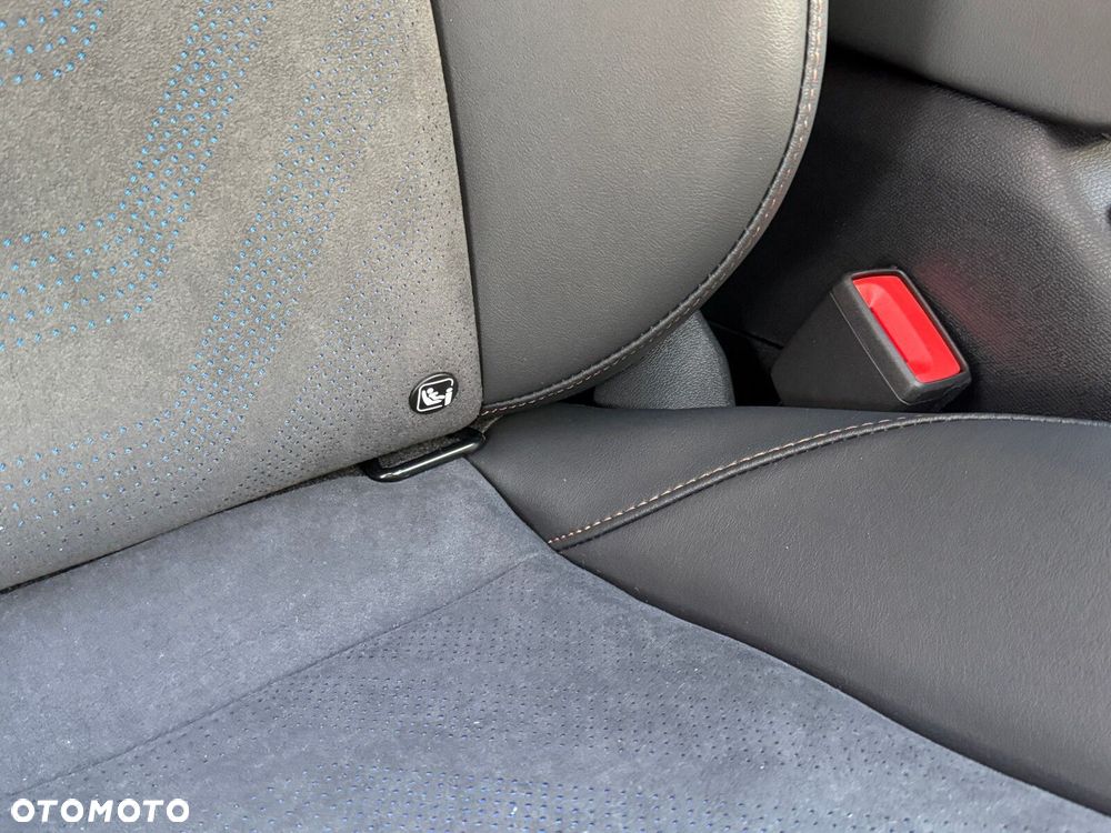 Cupra Formentor 1.5 eTSI mHEV DSG - 32