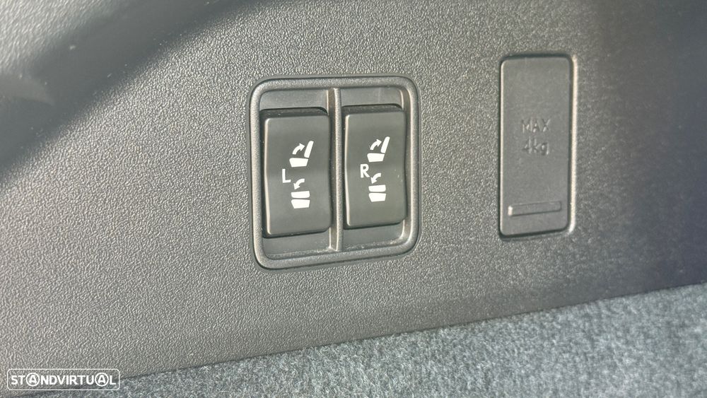 Lexus RX 450h L Luxury - 36