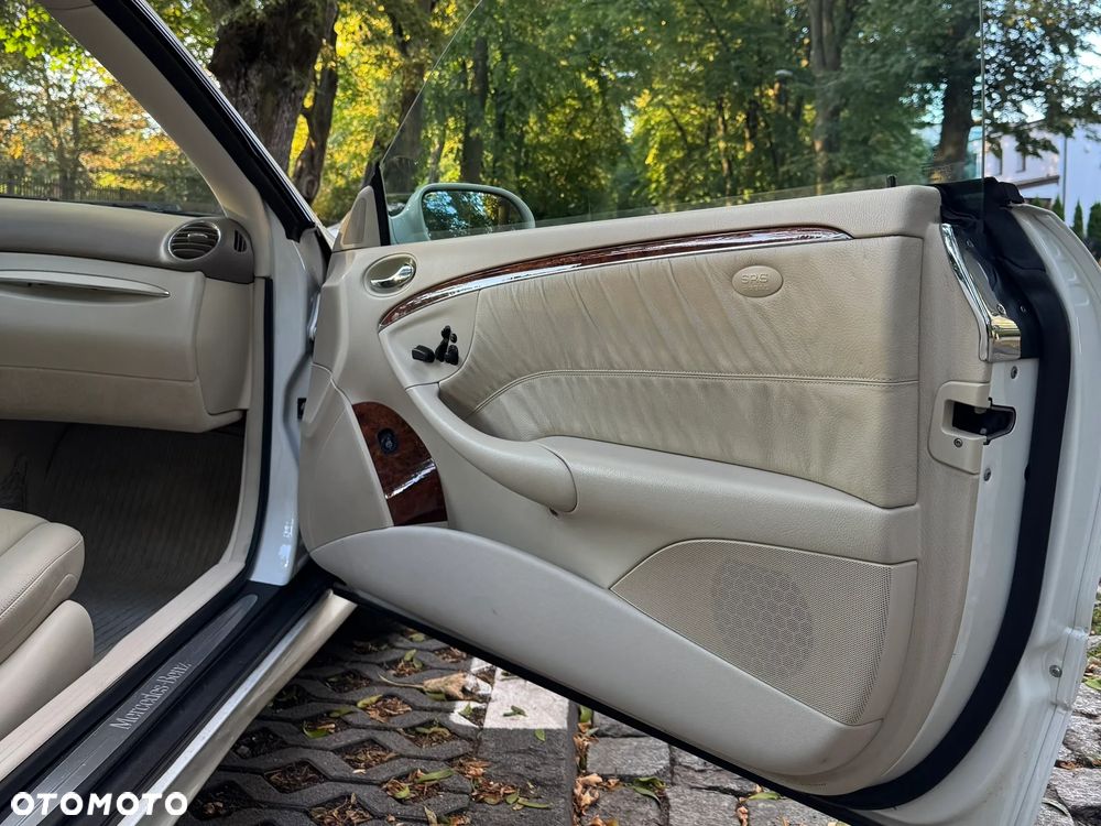 Mercedes-Benz CLK - 5