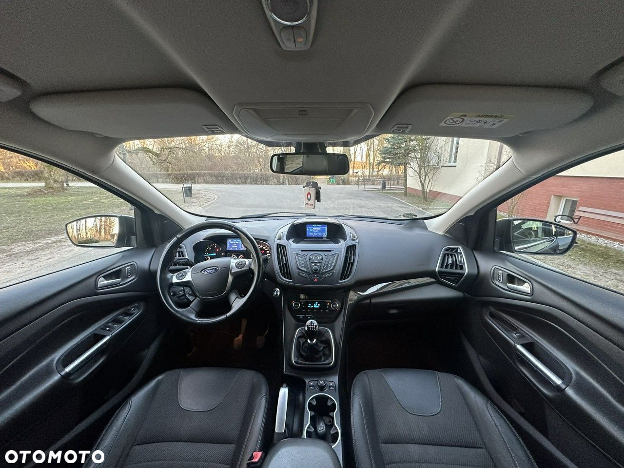 Ford Kuga - 33