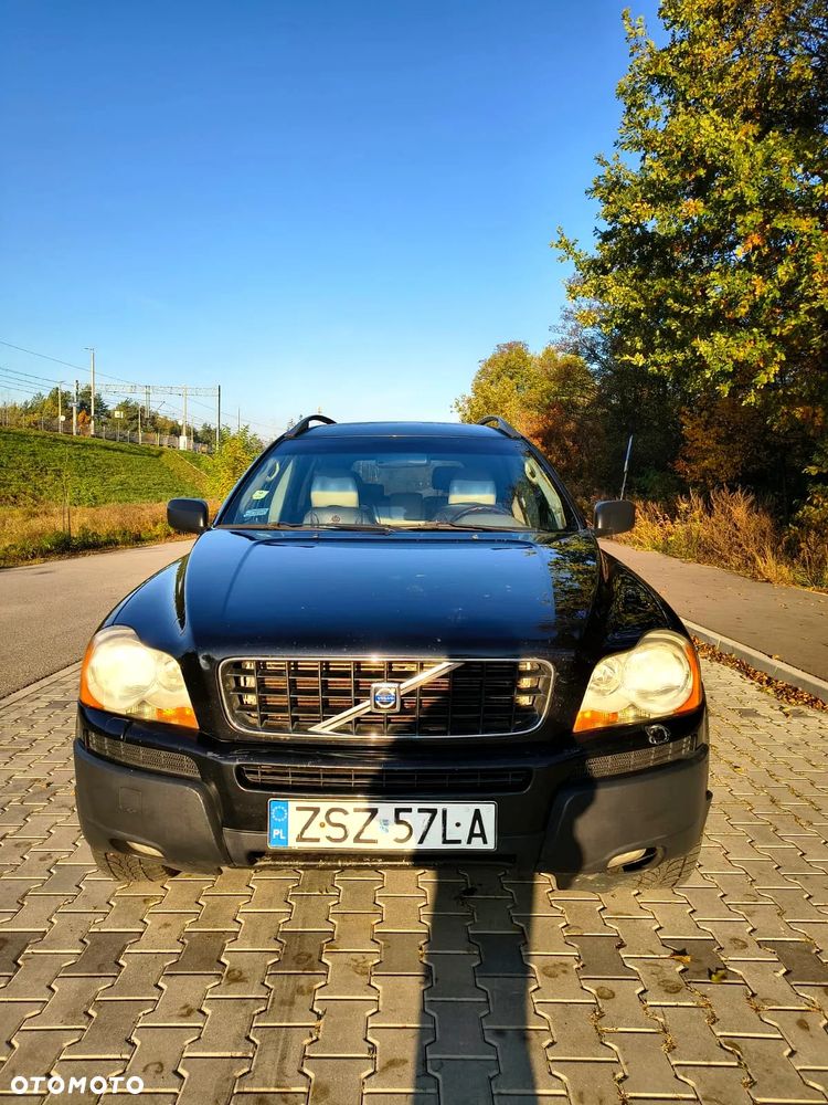 Volvo XC 90 - 1