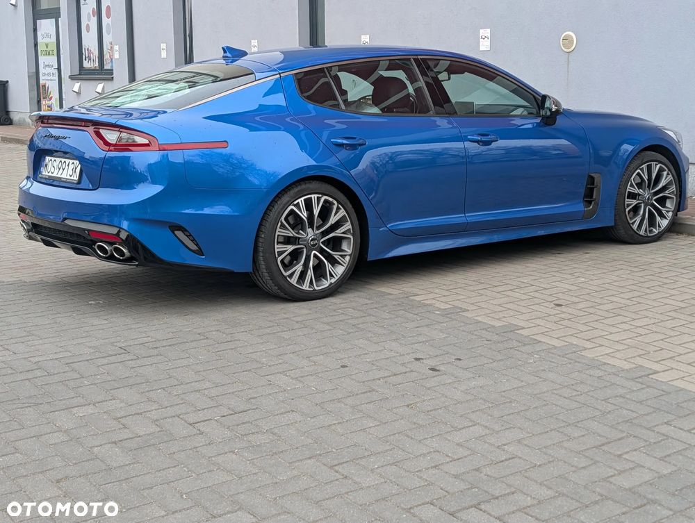 Kia Stinger 2.0 T-GDI GT Line - 1