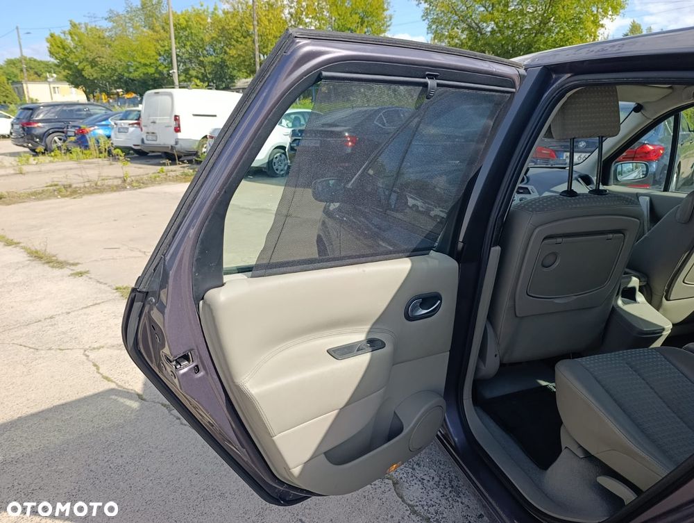 Renault Scenic 1.6 16V Dynamique - 5