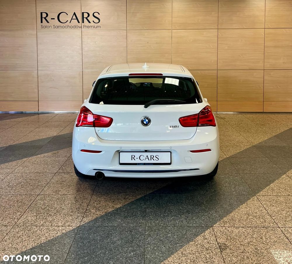 BMW Seria 1 118i GPF Sport Line Shadow - 4