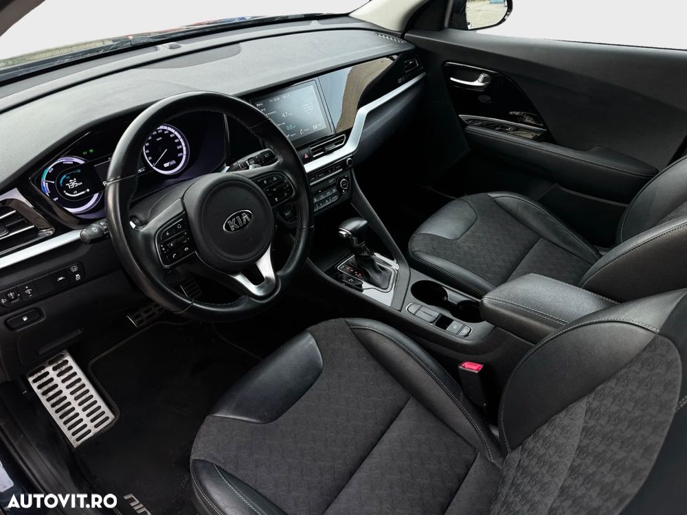 Kia Niro 1.6 GDI 2WD Aut. Vision - 9