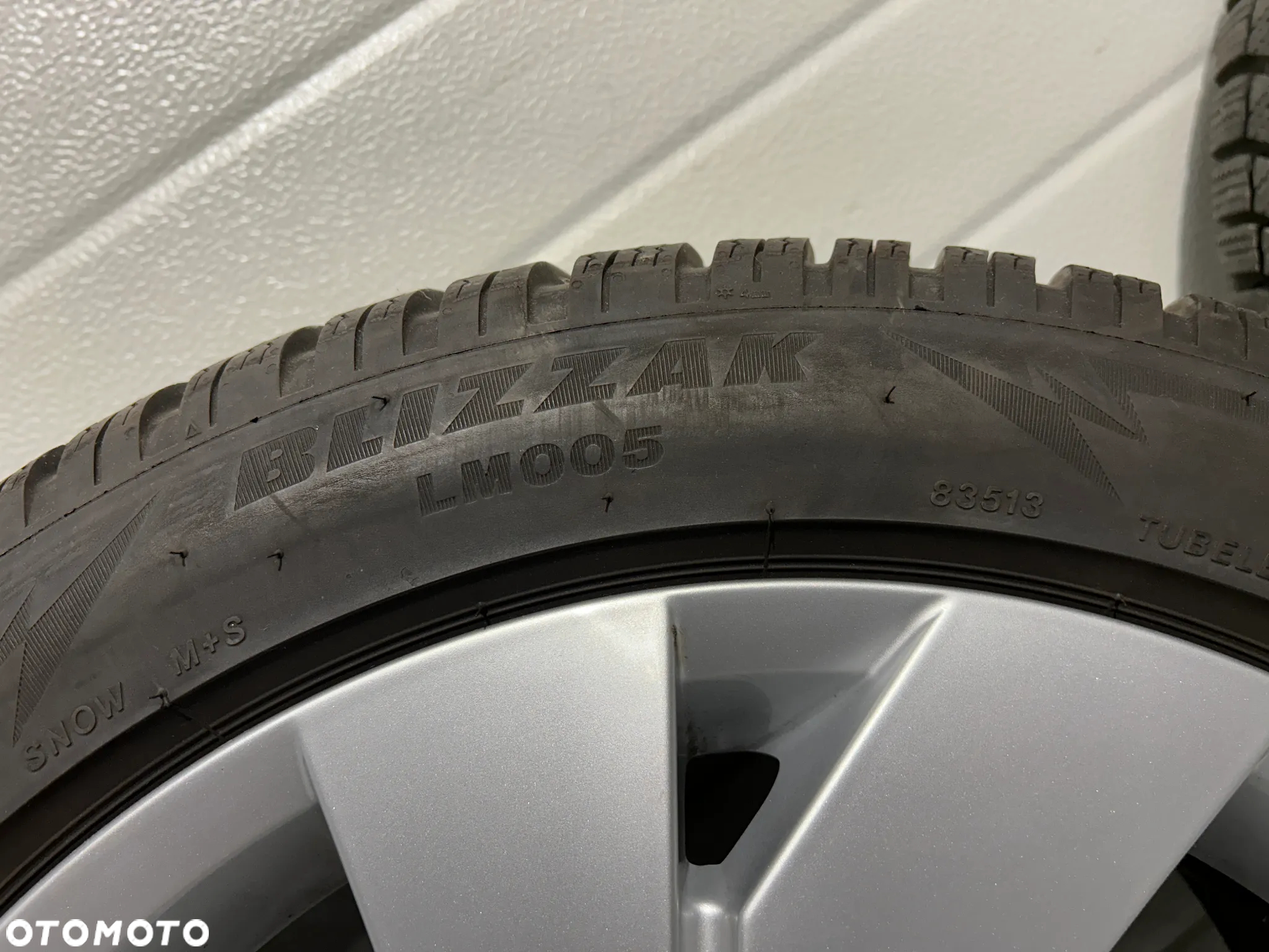 Oryginalne KOŁA FELGI 17 VW GOLF 8 7 6 5 A3 8Y 8V Bridgestone 205/50R17 2023r 7mm jak NOWE - 10