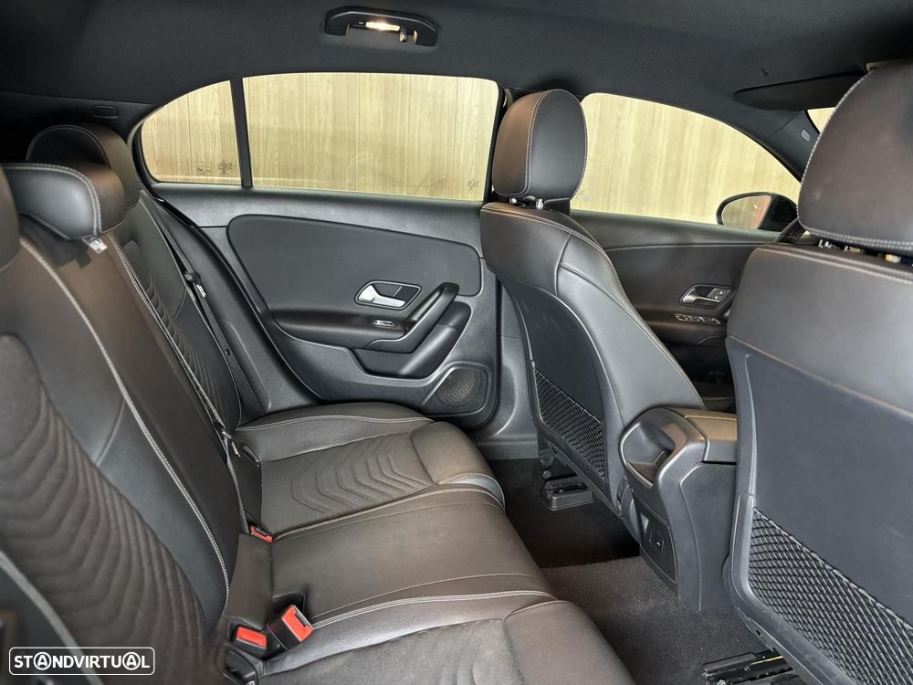 Mercedes-Benz A 250 e Style Plus - 12