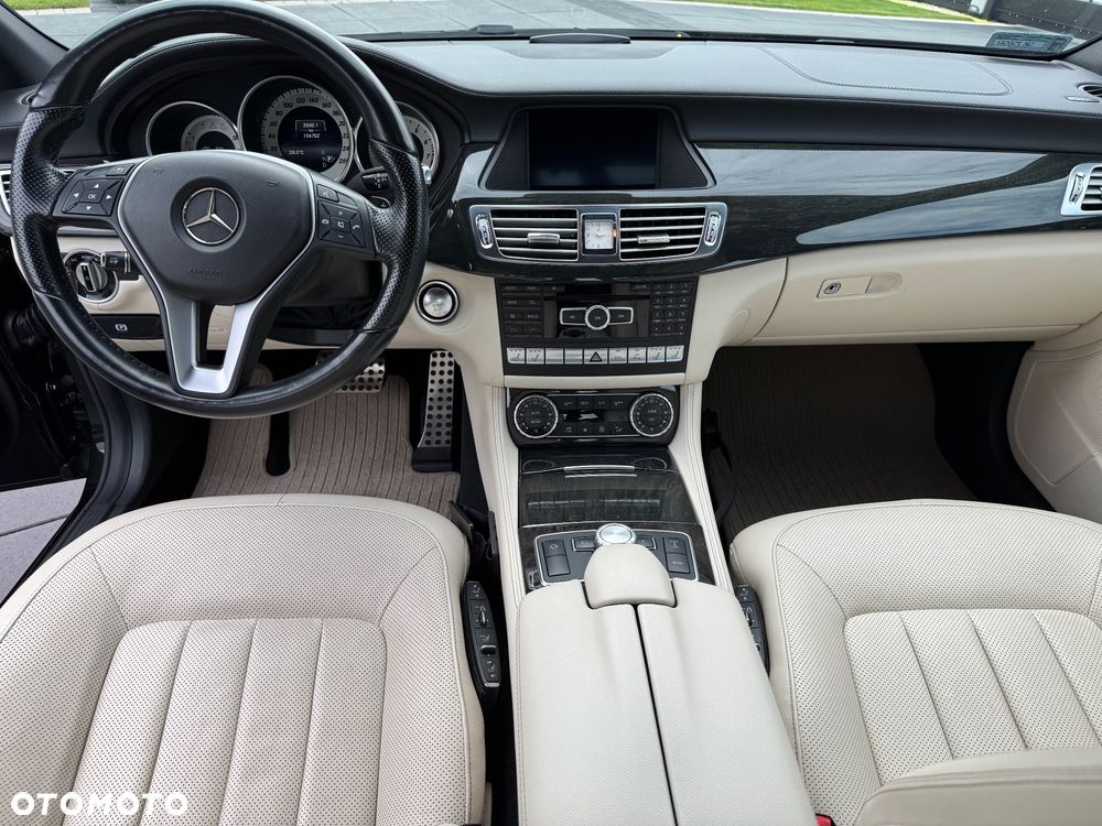 Mercedes-Benz CLS 500 4-Matic 9G-TRONIC - 8