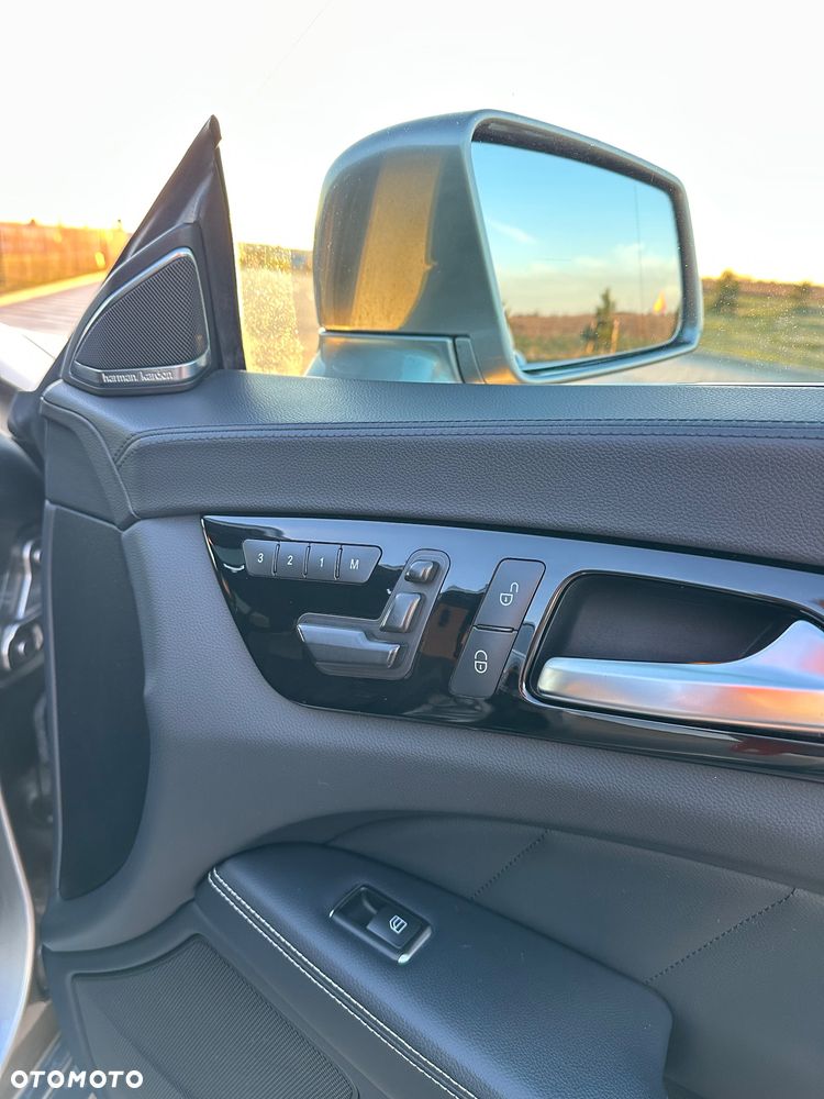 Mercedes-Benz CLS 350 CDI BlueEff - 32