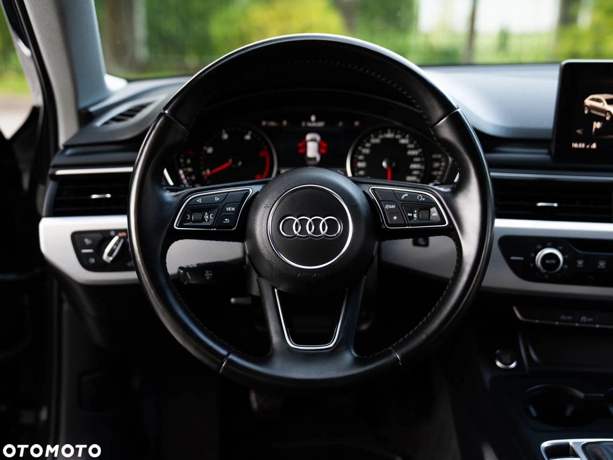 Audi A4 Avant 2.0 TDI ultra sport - 30