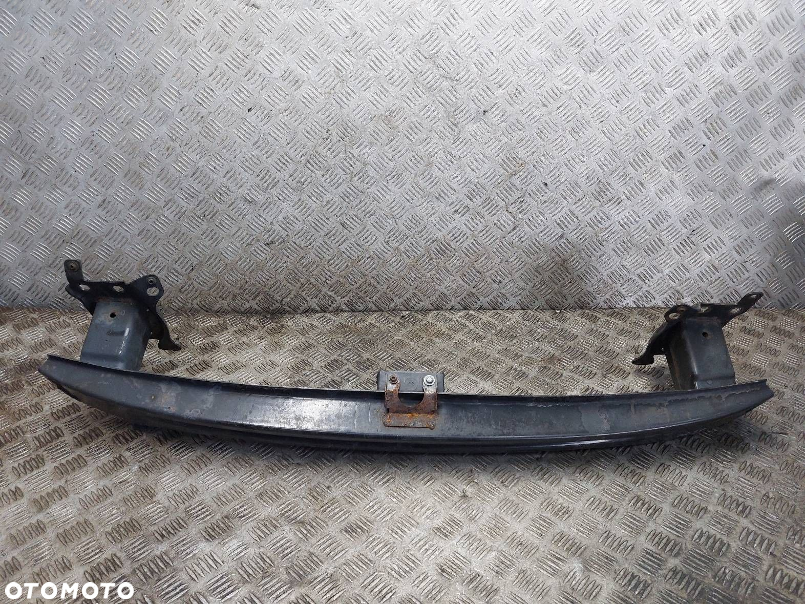 BELKA POD ZDERZAK PRZÓD VW JETTA V - 2