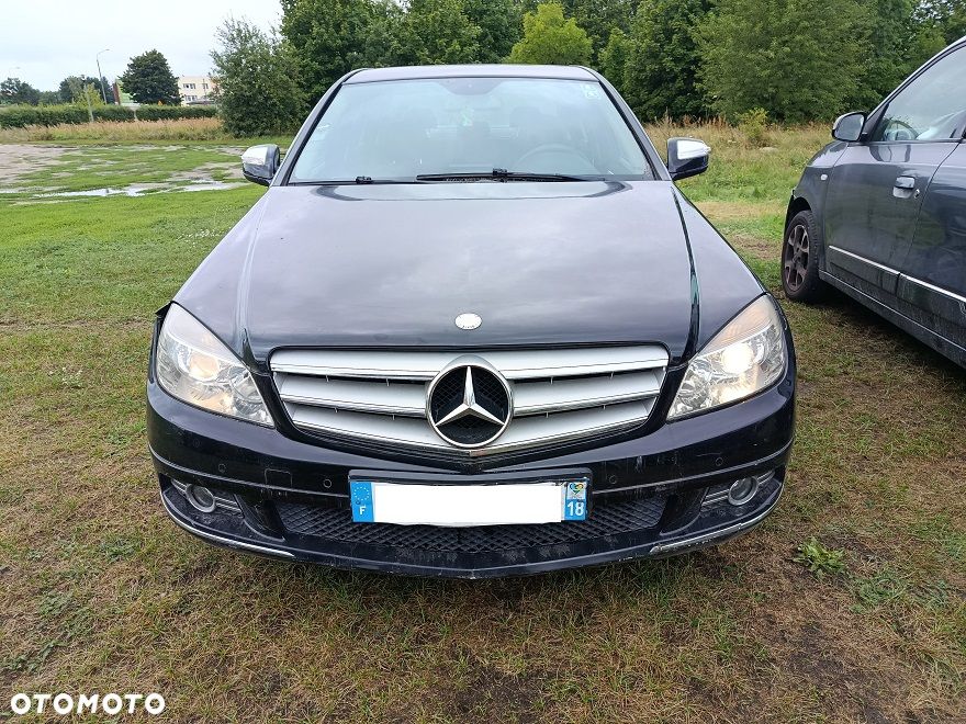 Mercedes-Benz Klasa C 220 CDI DPF Automatik Avantgarde - 2