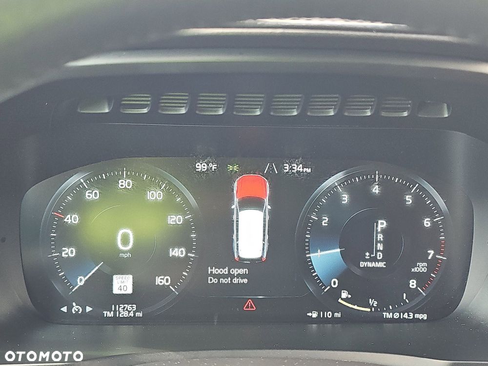 Volvo XC 90 - 32