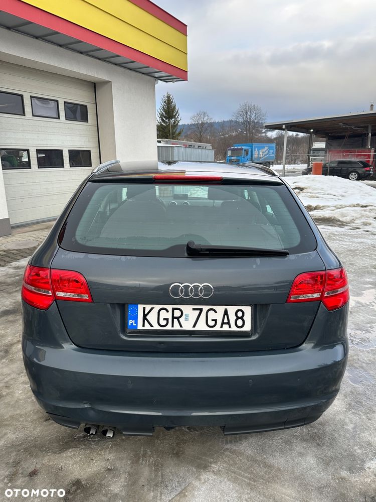 Audi A3 Sportback - 4