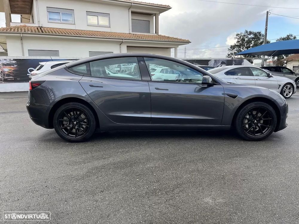 Tesla Model 3 Long Range Tração Traseira - 4