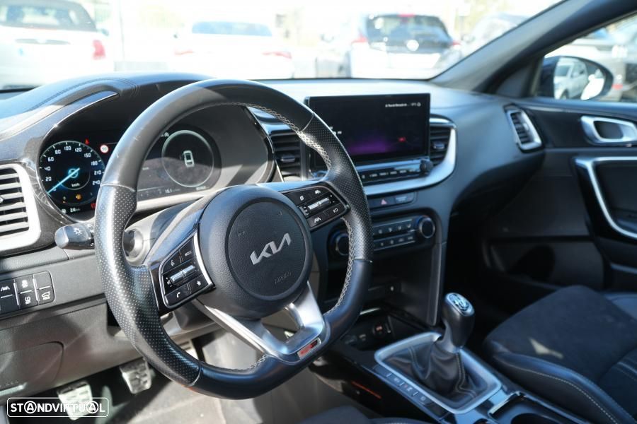 Kia ProCeed 1.0 T-GDI GT Line - 10