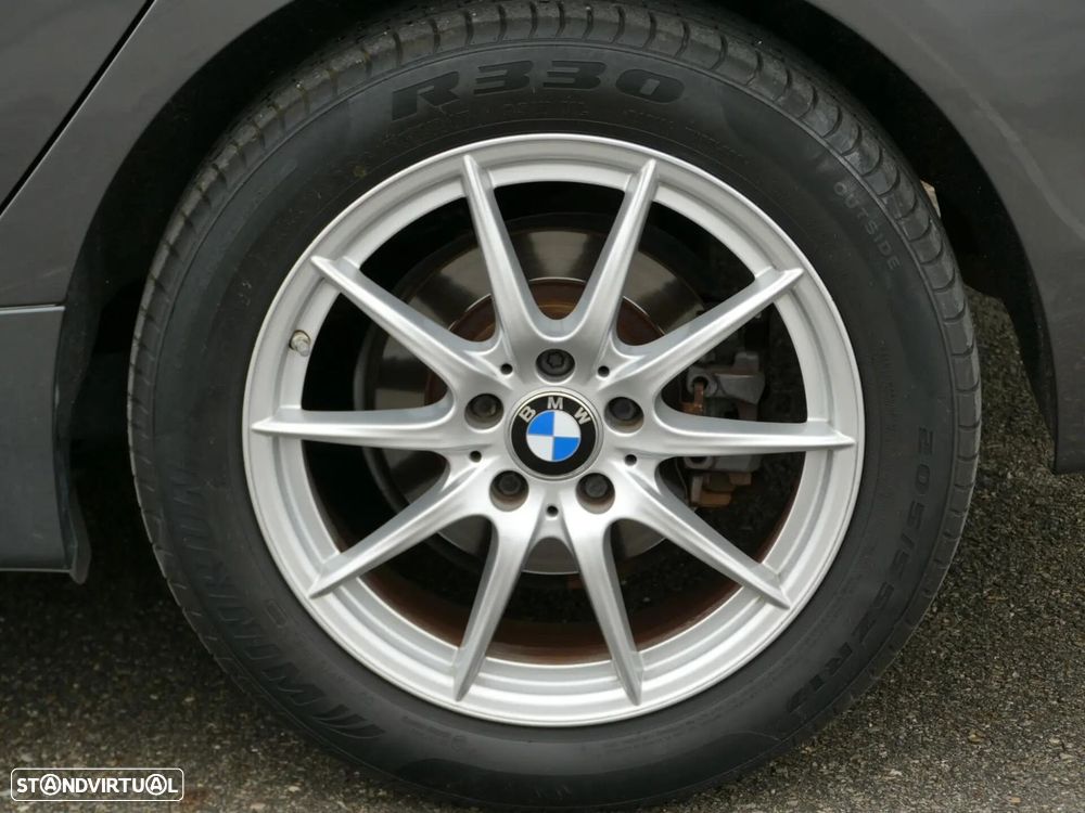 BMW 216 Active Tourer d Advantage Auto - 8