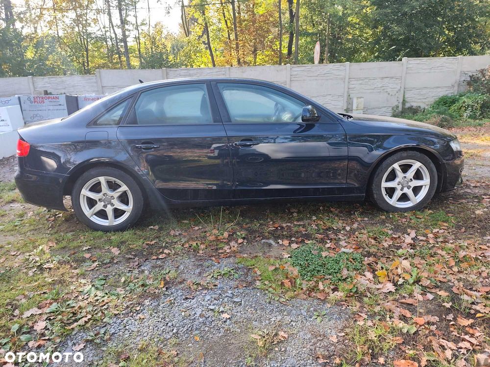 Audi A4 Limousine - 2