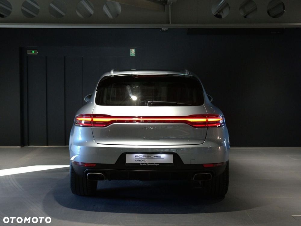 Porsche Macan Standard - 4