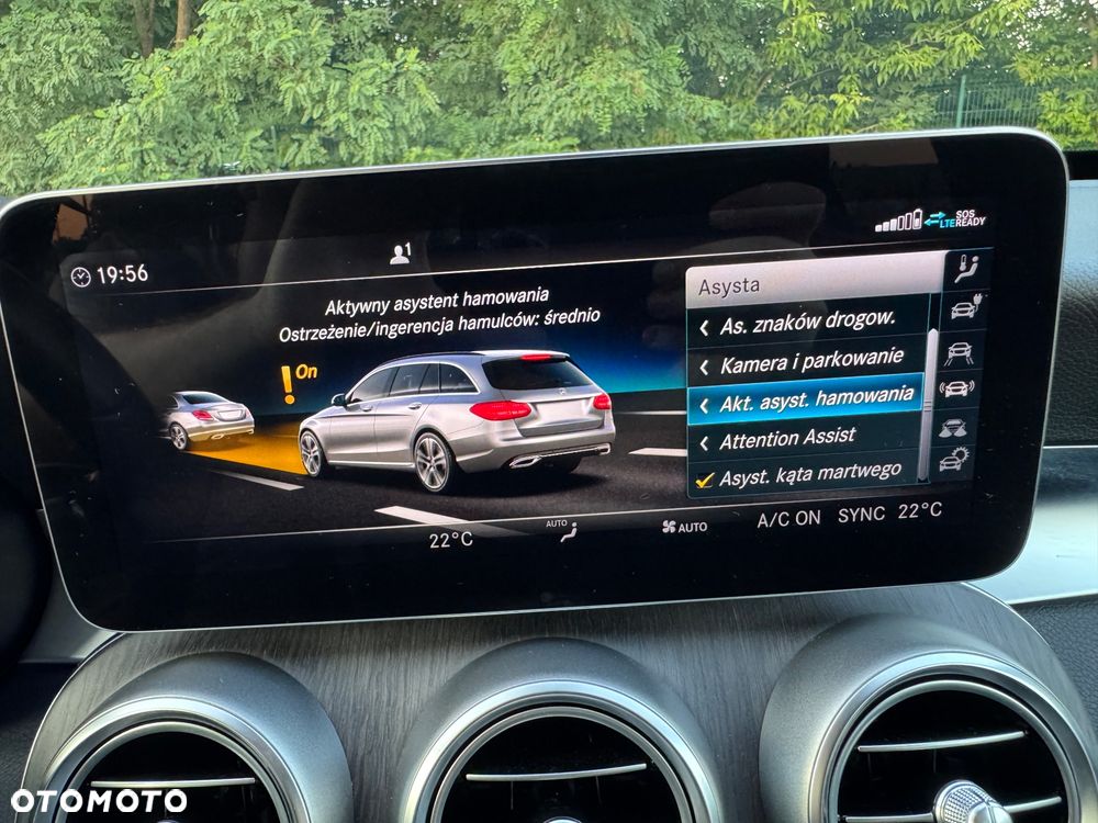 Mercedes-Benz Klasa C 300 e 9G-TRONIC AMG Line - 33