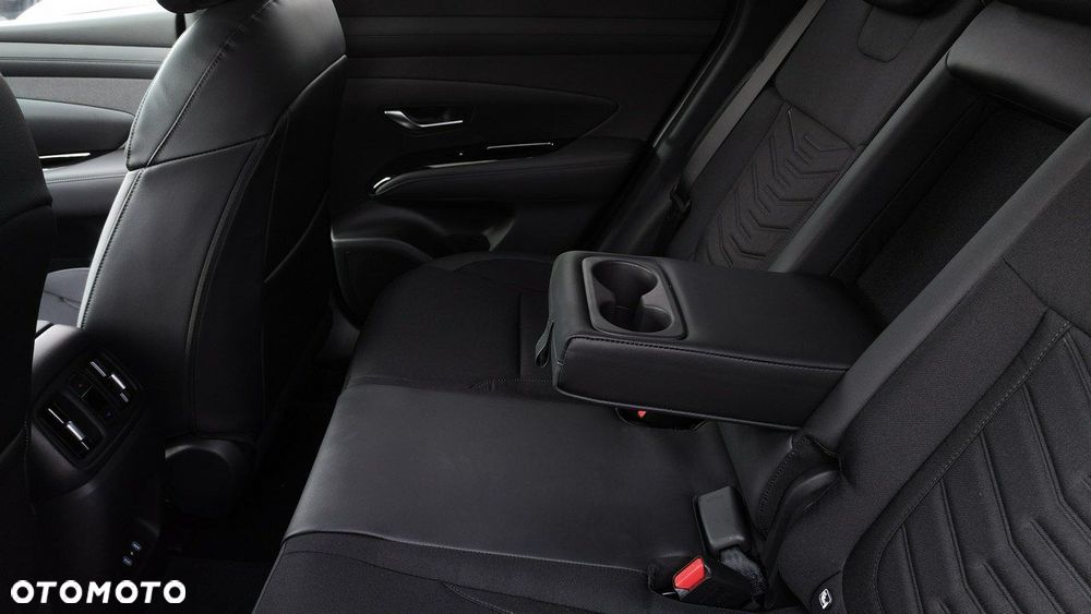 Hyundai Tucson - 13